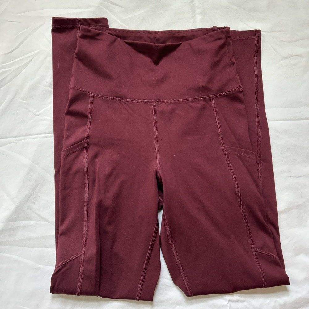 American Eagle Maroon Pocket Leggings
